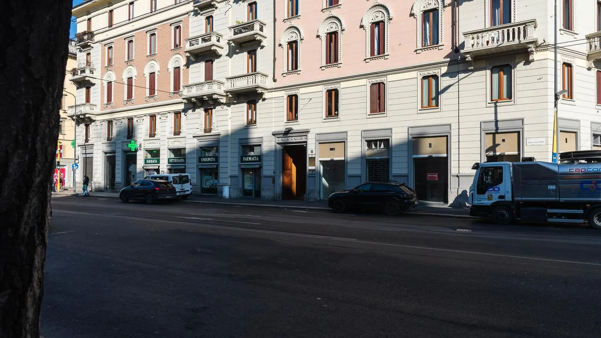 Youhosty - Loreto 1 Bedroom Apartment Milan Italy