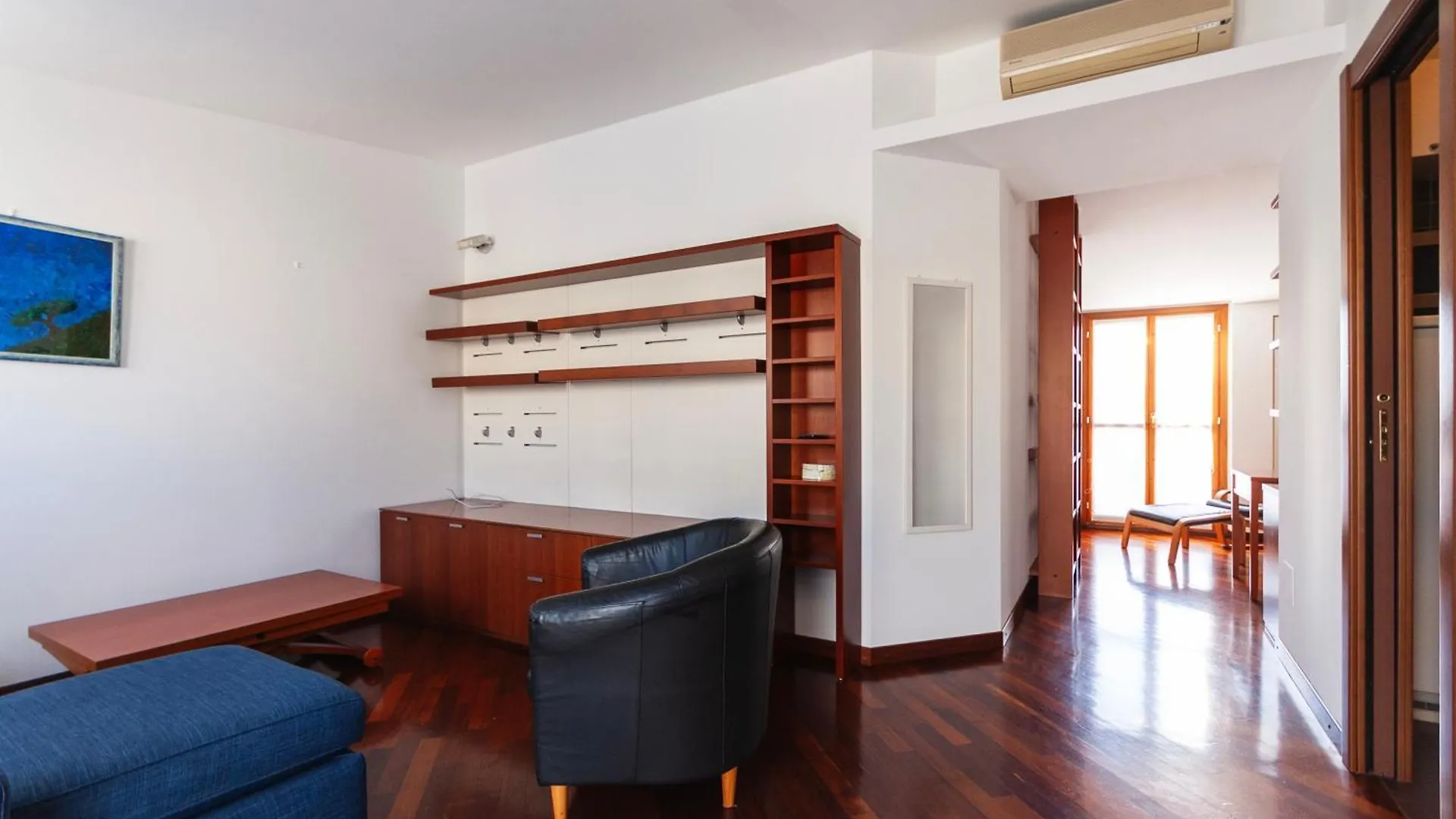 Youhosty - Loreto 1 Bedroom Apartment Milan